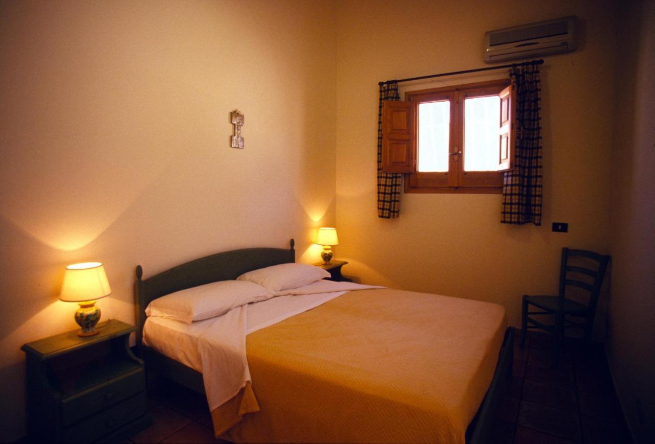 Agriturismo Al Casale 돈나푸가타 객실 사진