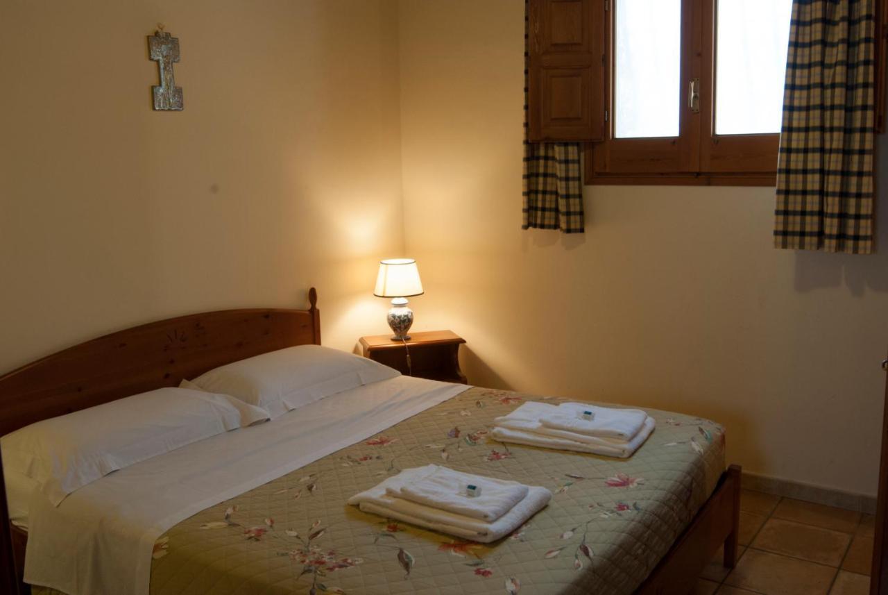 Agriturismo Al Casale 돈나푸가타 외부 사진