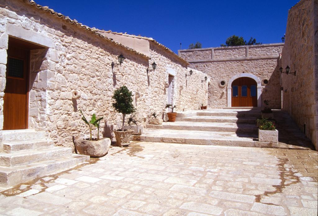 Agriturismo Al Casale 돈나푸가타 외부 사진