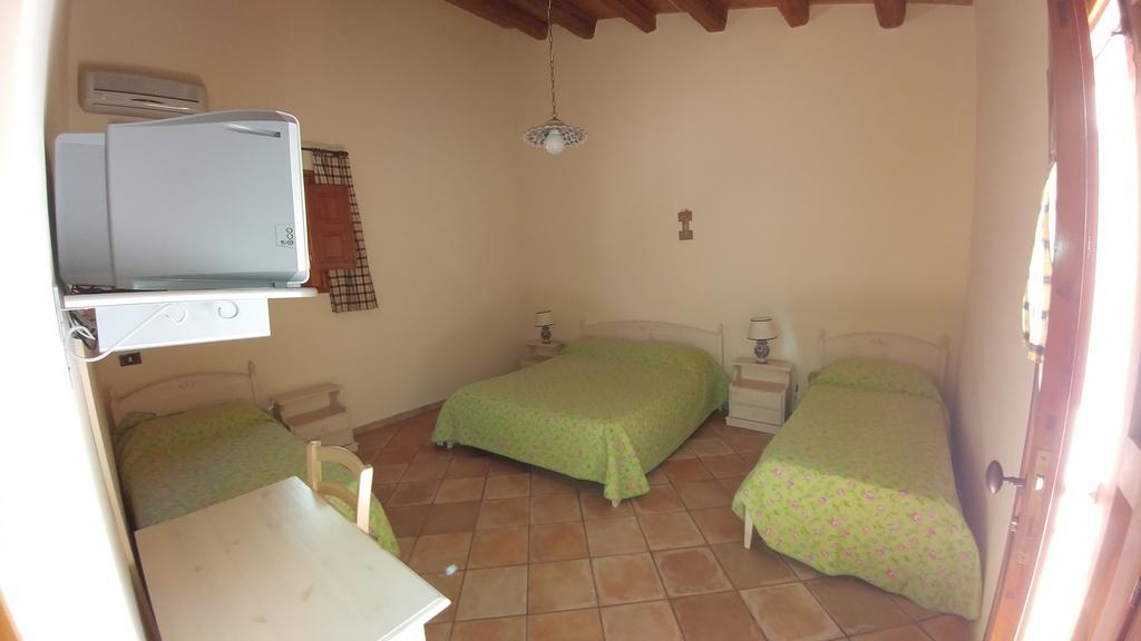 Agriturismo Al Casale 돈나푸가타 외부 사진