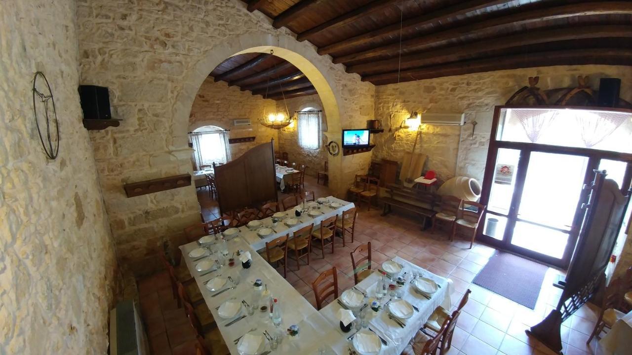 Agriturismo Al Casale 돈나푸가타 외부 사진